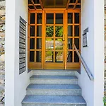 Apartment La Fabbrichetta Leonardolake