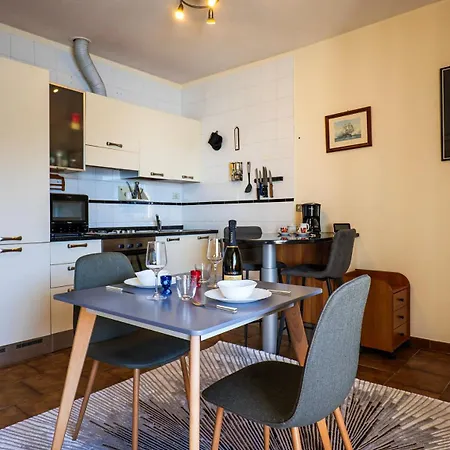 La Fabbrichetta Leonardolake Apartment
